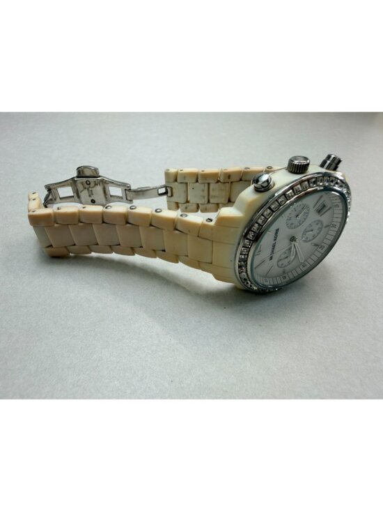 Michael Kors Women Runway Glam Crystal Bezel Cream Chronograph Watch main image 7
